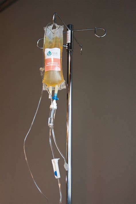 What Is A Vitamin Drip And How Do They Work We Went To The Iv Bar To