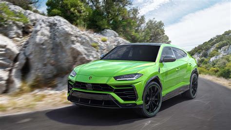 Urus Pearl Capsule Lamborghini