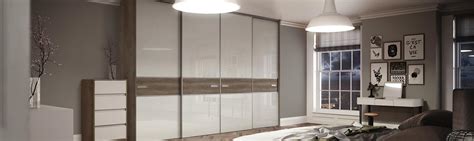 Select from a variety of sliding mirror wardrobe designs. Sliding Wardrobe Doors, Mirrored Wardrobe Doors | Spaceslide