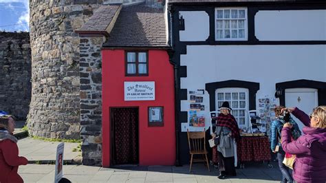 The Smallest House In Great Britain Conwy Wales Rmildlyinteresting