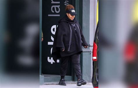PICS Janet Jackson Spotted For The First Time Since Divorce