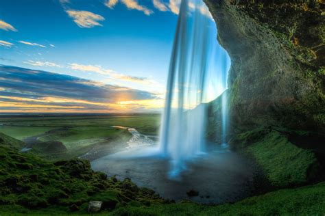 Icelands Seljalandsfoss Waterfall At Sunset Pics