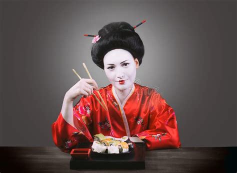 Woman In Geisha Makeup Eating Sushi Stock Image Image Of Oriental Person 59030153