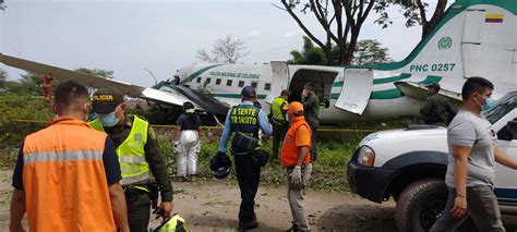 emergencia de avión de la policía fallas técnicas serían el motivo rcn radio