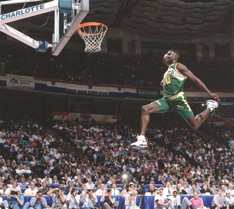 Seattle's biggest cannabis dispensary with the best prices, largest selection, and free parking! Rare Photos of Shawn Kemp - Sports Illustrated