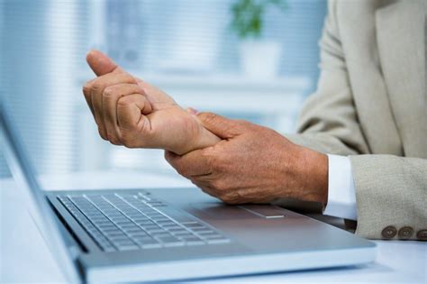 What Are The Causes Of Pain On Outer Side Of Wrist Livestrongcom