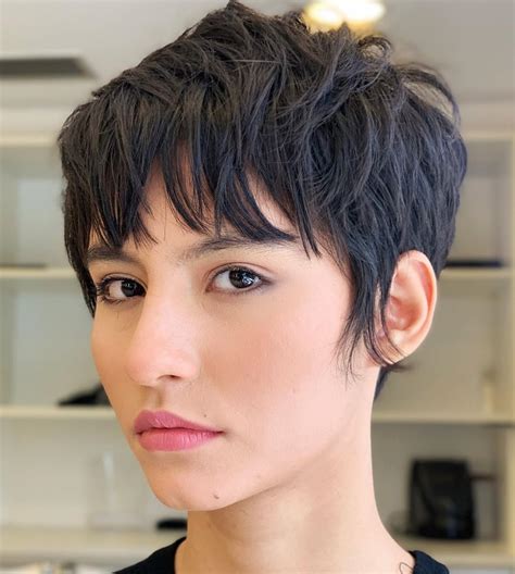 21 Slash Hairstyle With Bangs Hairstyle Catalog