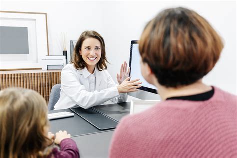 5 Ways To Help Spanish Speaking Parents At Your Healthcare Center
