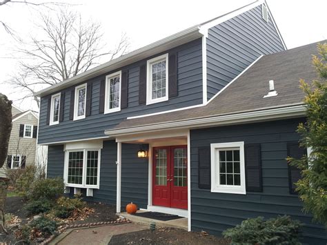 Vinyl Siding | House paint exterior, House exterior blue, Exterior