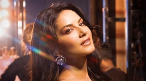 Former Porn Star Sunny Leone Hits Back At Critics Of Career Change Video Rt World News