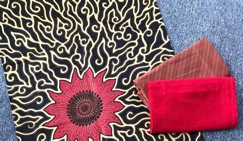 Beli pashmina batik online berkualitas dengan harga murah terbaru 2021 di tokopedia! Corak Batik Motif Bunga Raya - Batik Indonesia