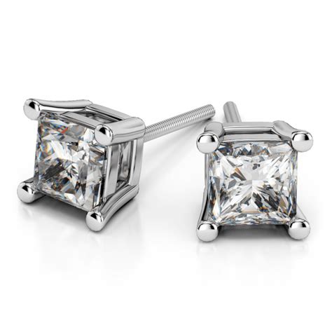 Complete Guide To Princess Cut Diamond Stud Earrings