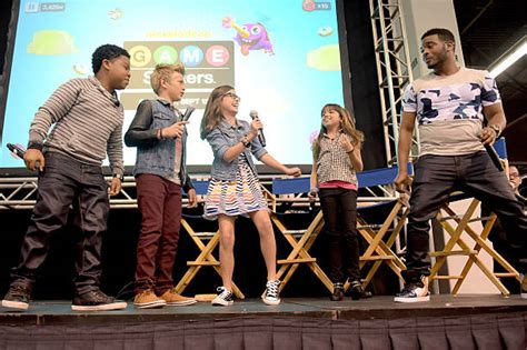 Fotos E Imagens De Nickelodeons Game Shakers At Vidcon 2015 Getty Images