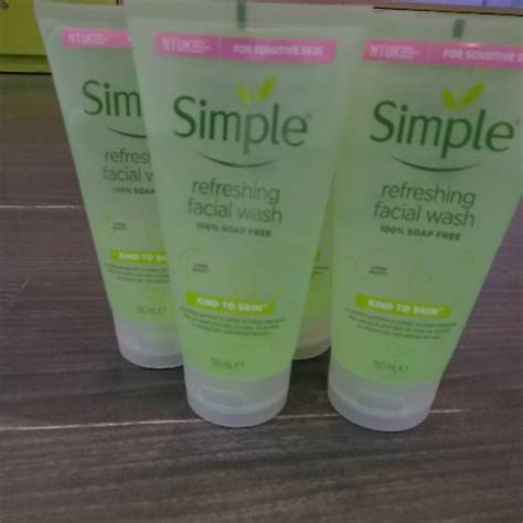 Jual Simple Refreshing Facial Wash 100 Soap Freekemasan Baru