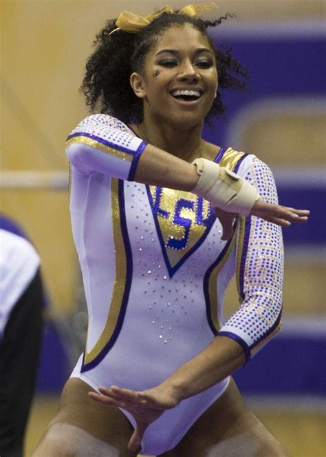 In Front Of A Record Crowd Lsu Gymnastics Dominates Alabama Behind Another 10 From Ashleigh