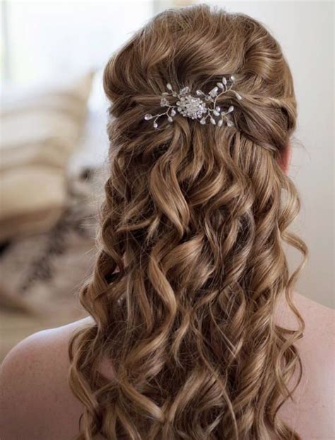 30 Romantic Long Bridal Wedding Hairstyles To Try Wohh Wedding