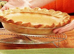 Food gifs images and graphics. Pumpkin Pie GIF - Find & Share on GIPHY