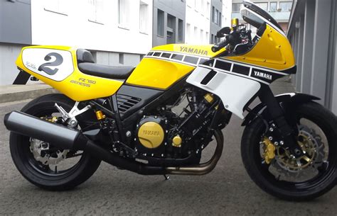 Find fz version 3 price, mileage, specifications, features. Y.C. Design: YAMAHA FZ 750 : FIN DU PROJET