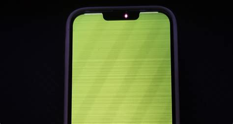 Opinion Apple Should Fix Iphone 13 Promax Green Screen For Free