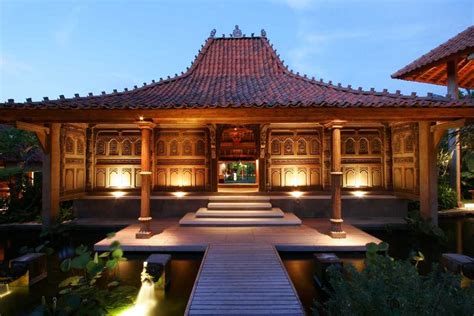 Rumah Adat Jawa Tengah - Warisan Budaya, Gambar, Jenis & Penjelasan