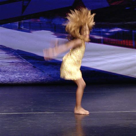 Dance Moms Gif Dance Moms Pinterest Dancing Paige Hyland And Gifs My
