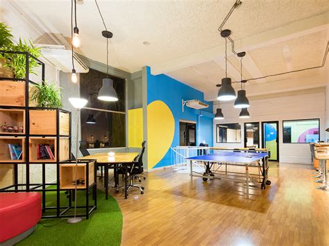 5 Office Design Trends To Look Out For In 2021 Bluespot