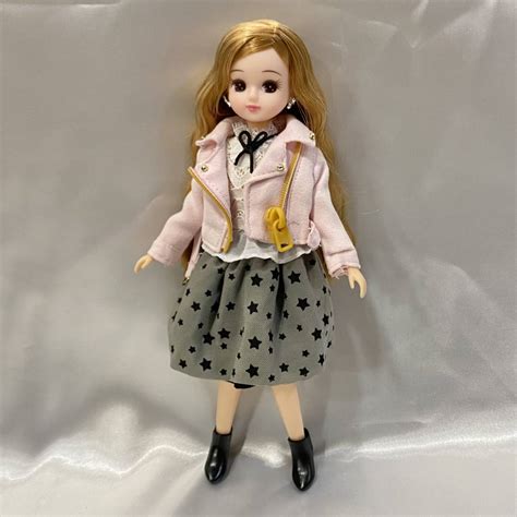 タカラトミー リカちゃん人形 リカビジューシリーズ ライダースキュート 15898人形｜売買されたオークション情報、yahooの商品情報を