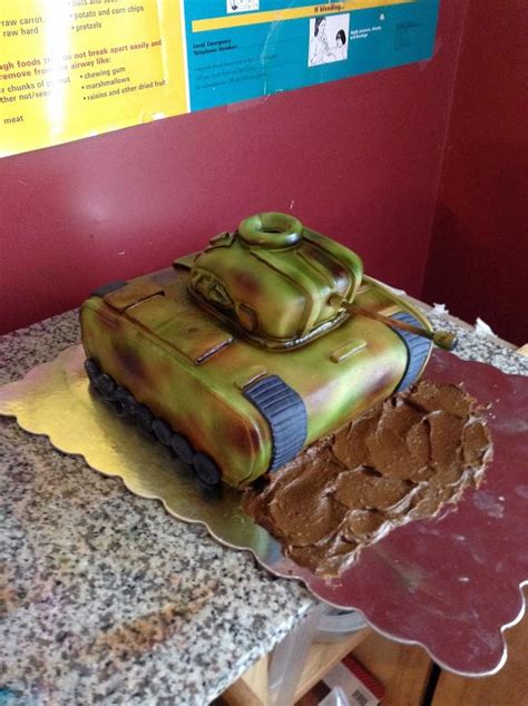 Army Tank Cake Decorated Cake By Tianas Tasty Treats Cakesdecor