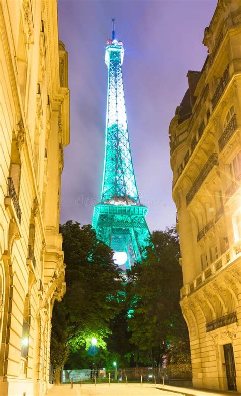 Eiffel Tower Lit Up Green Color Paris France Stock Photos Free