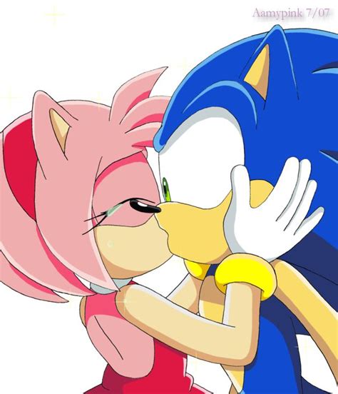 Kiss You Luck Sonic By Aamypink On Deviantart Sonic Sonic And Amy
