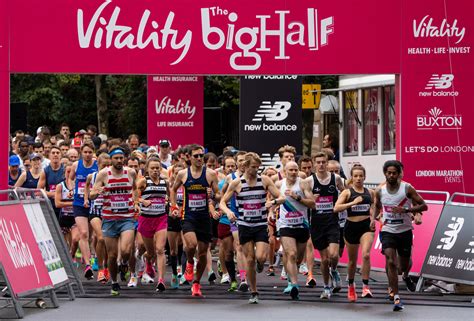 The Big Half In London Attracts 10000 Runners Covid 19