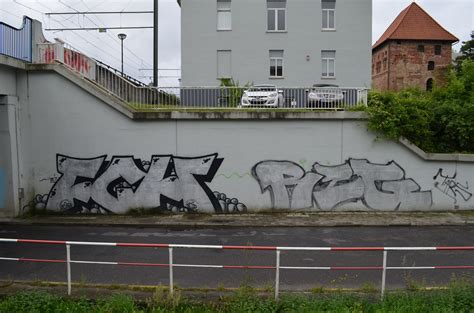 С улыбкой в москву и питер. ROSTOCK SPECIAL #9 - Graffiti aus Berlin und der Welt ...