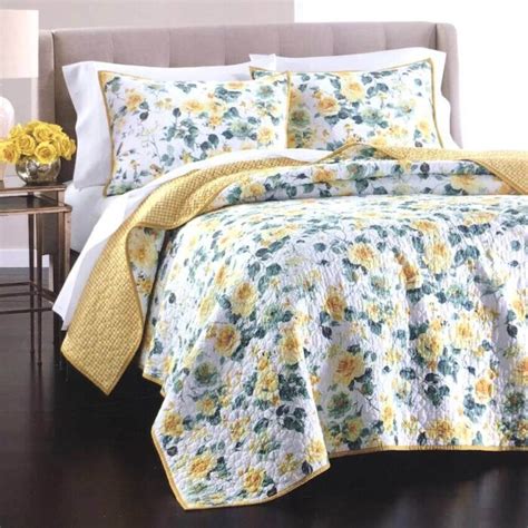 Martha Stewart Garden Floral Yellow Reversible King Quilt Set