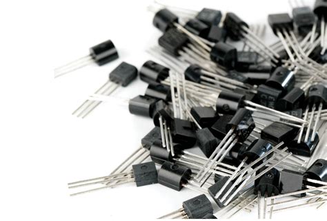 A Guide To Using Transistors Circuit Cellar
