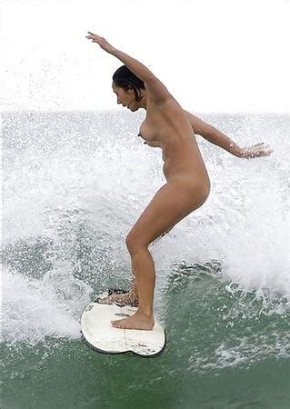Sex Nude Surfer Marama Kake Image