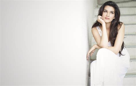 Kriti Sanon White Dress Bolywood Actress Women Brunette Girls 8k Wallpaper Hdwallpaper