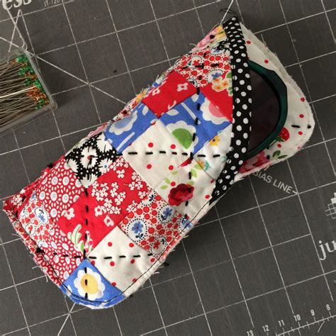 Patchwork Sunglasses Case ~ Free Small Sewing Projects Sewing Hacks Sewing
