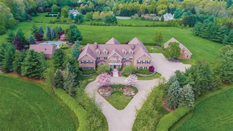 Suburban New Jersey Mansion Scheduled For Luxury Auction® Sale March