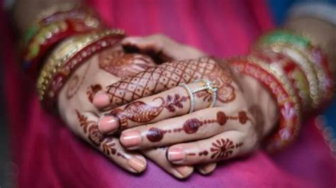 برطانیہ میں شادی کے لیے کم سے کم عمر بڑھا کر 18 سال کر دی گئی Bbc News اردو