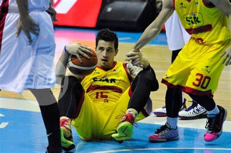 Many of marc pingris's fan wants to know that how tall is. PBA News: Marc Pingris on sixth foul: 'Puwede bang tawagan ...