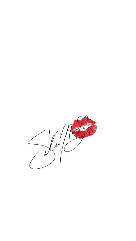 √ Selena Gomez Signature
