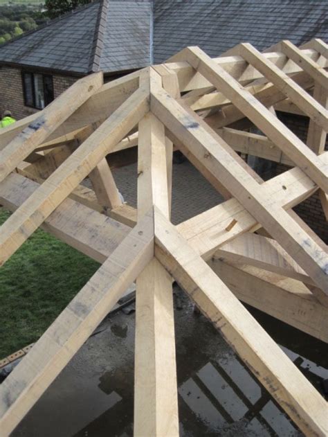 Timber framing angles hawkindale angles Case Study - Oak hipped roof by Castle Ring Oak Frame ...
