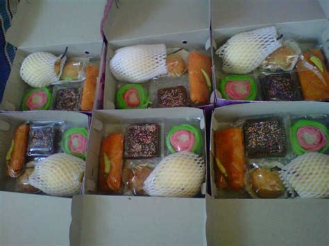 Contoh Snack Box