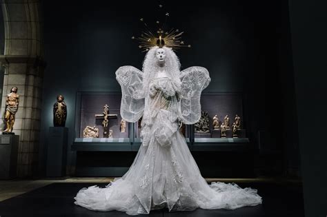Met Museum Heavenly Bodies Exhibition 2018 Hypebae