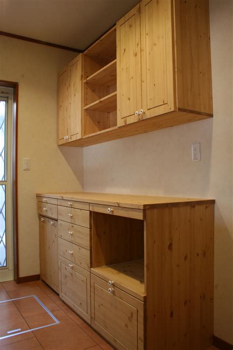 づな 千叶ねね 河西乃爱 琴音芽衣 折原ゆら 奥田咲 かのんこゆる わかな 篠原りょう 山本莲加 黒木れん 小笠原祐子 結月恭子 エンジェル・ウィッキー 心. キッチンカウンター＆吊り戸棚、その1 | パイン家具 okamoku