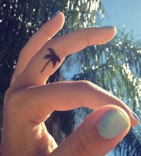 50 Delicate And Tiny Finger Tattoos To Inspire Your First Or Next Body Art Tiny Finger