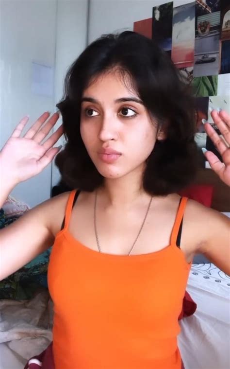 This Pretty Random Cutie Has Got Such Sexy Pits🥵🥵 Rindianarmpitbeauties