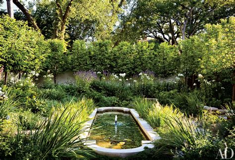 52 Beautifully Landscaped Home Gardens Architectural Digest Dutch
