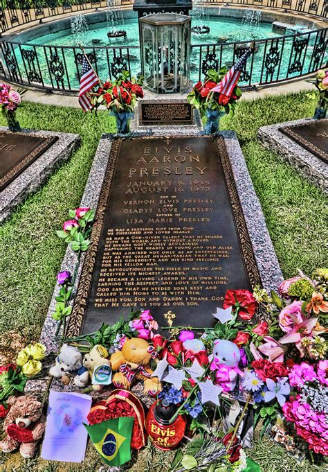 Graceland Elvis Presleys Grave Photograph By Allen Beatty Fine Art