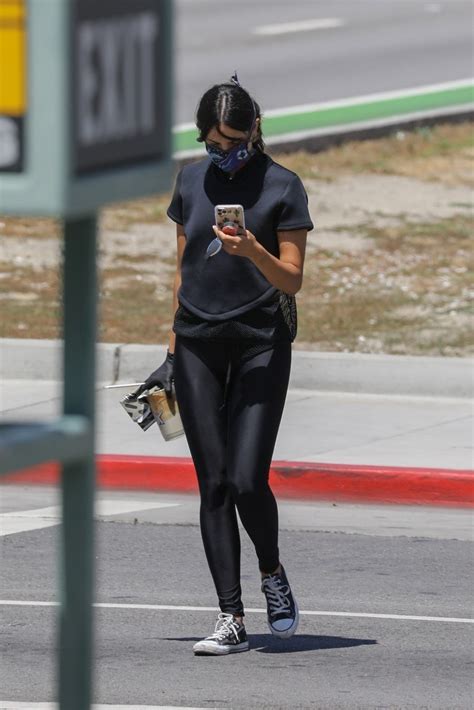 Eiza Gonzalez Showed Ooff Her Sexy Ass In Tight Leggings
